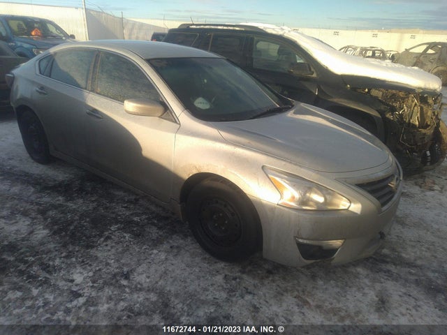 Продажа на аукционе авто 2015 Nissan Altima 2.5/s/sv/sl, vin: 1N4AL3APXFN366090, номер лота: 11672744