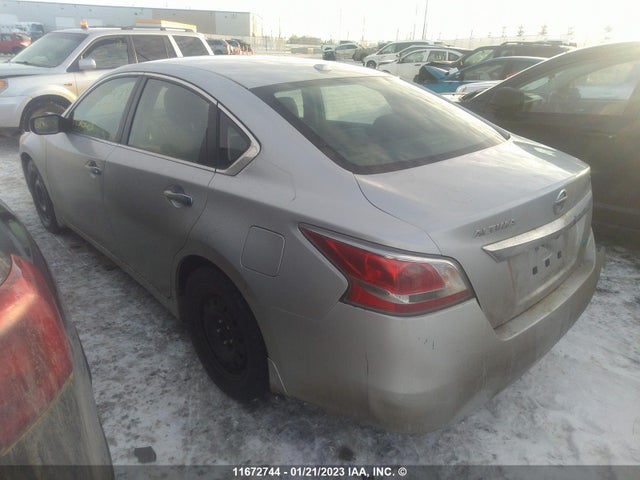 Продажа на аукционе авто 2015 Nissan Altima 2.5/s/sv/sl, vin: 1N4AL3APXFN366090, номер лота: 11672744