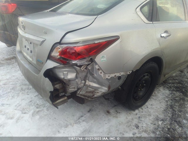 Продажа на аукционе авто 2015 Nissan Altima 2.5/s/sv/sl, vin: 1N4AL3APXFN366090, номер лота: 11672744