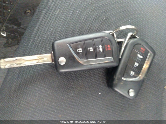 Toyota COROLLA LE 2021 5YFBPMBE4MP148670 Image 3