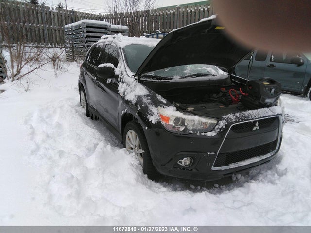 JA4AJ4AU5BZ606879 auction archive image