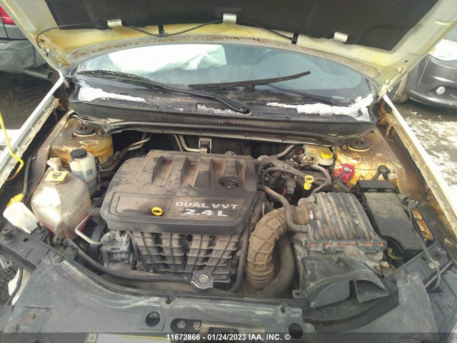 1C3CCBBB8DN500175 Chrysler 200 Touring