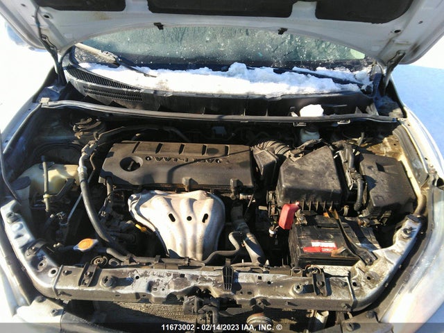 Toyota Matrix 2013 2T1LE4EE4DC023108 Image 11