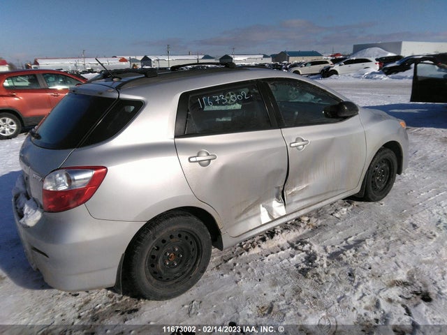 Toyota Matrix 2013 2T1LE4EE4DC023108 Image 5