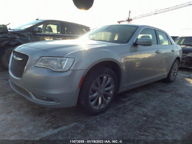 2C3CCARG0MH602736 Chrysler 300 Touring