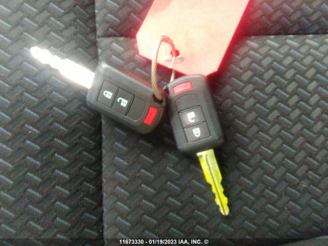 JA4ATUAAXNZ613332 Mitsubishi Eclipse Cross Es