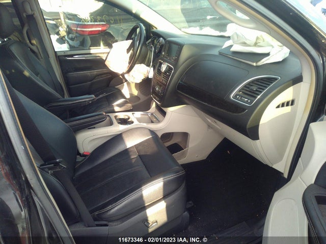 2C4RC1CG6ER118273 Chrysler Town & Country