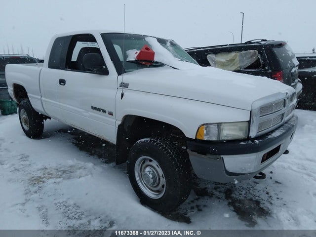 Dodge RAM 2500 2002 3B7KF23Z22M270781 main image