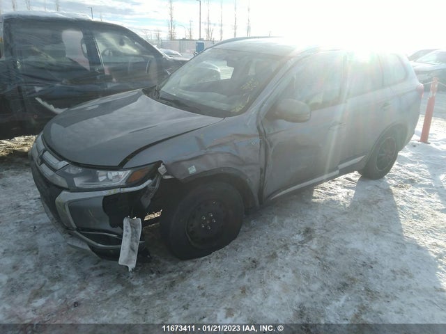 JA4JZ3AX3JZ613387 Mitsubishi Outlander Se/sel