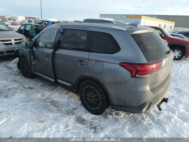 JA4JZ3AX3JZ613387 Mitsubishi Outlander Se/sel