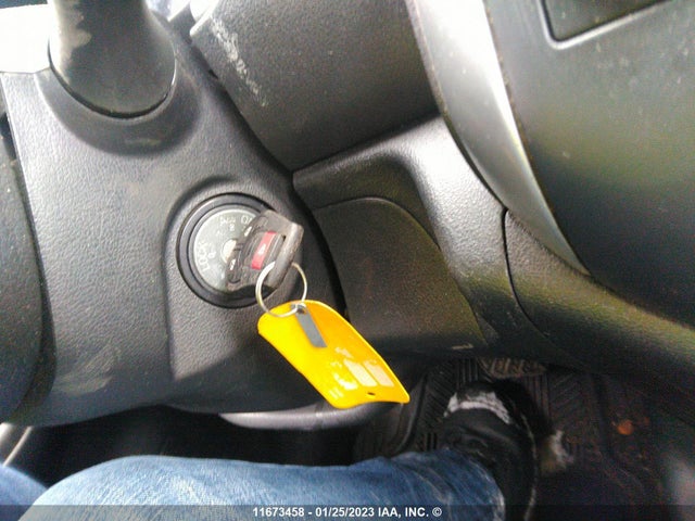 Nissan Micra 2018 3N1CK3CP2JL261686 Image 3