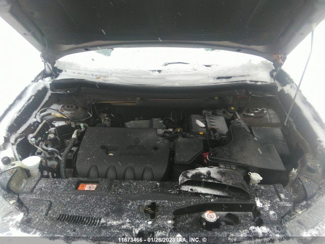 JA4AZ2A35GZ606313 Mitsubishi Outlander Es