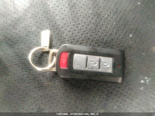 JA4AZ2A35GZ606313 Mitsubishi Outlander Es