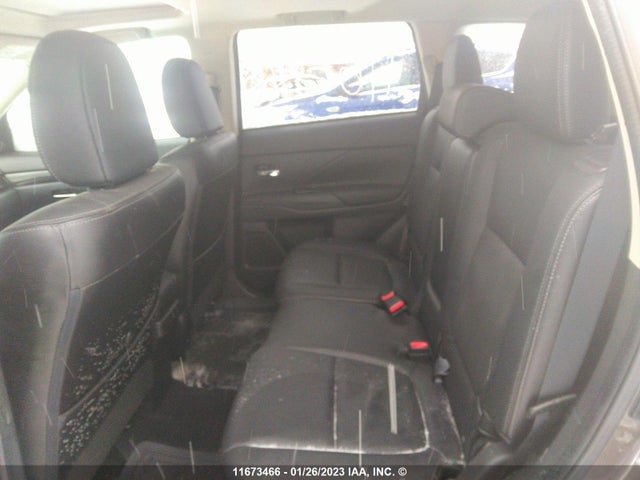 JA4AZ2A35GZ606313 Mitsubishi Outlander Es