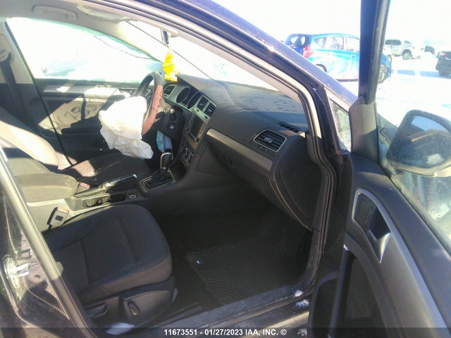 3VW217AU6HM056014 Volkswagen Golf S/wolfsburg/se/sel
