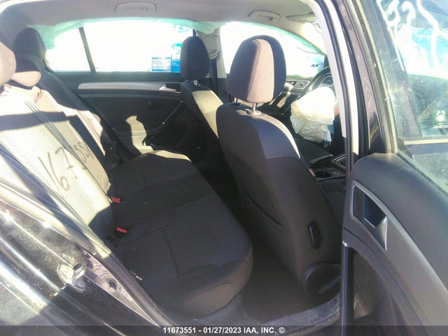 3VW217AU6HM056014 Volkswagen Golf S/wolfsburg/se/sel