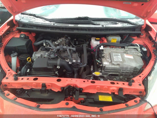 Toyota PRIUS C 2013 JTDKDTB36D1037723 Image 10