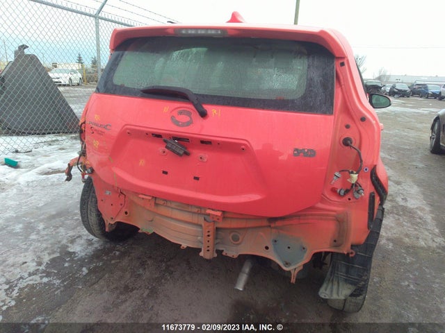 Toyota PRIUS C 2013 JTDKDTB36D1037723 Image 6