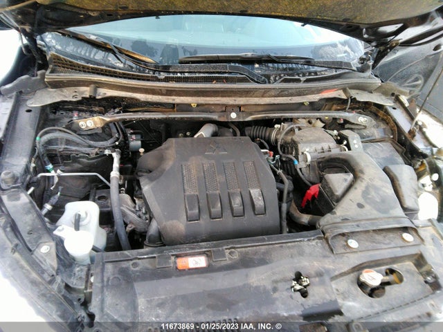 JA4ATVAA3NZ614697 Mitsubishi Eclipse Cross Le