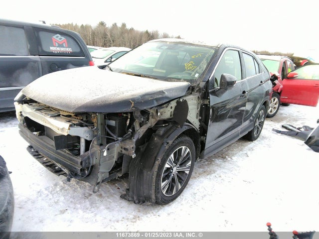 JA4ATVAA3NZ614697 Mitsubishi Eclipse Cross Le