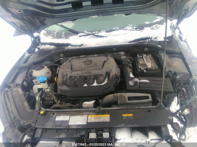 1VWBA7A35MC014078 Volkswagen Passat