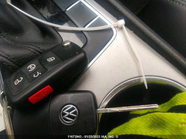 1VWBA7A35MC014078 Volkswagen Passat