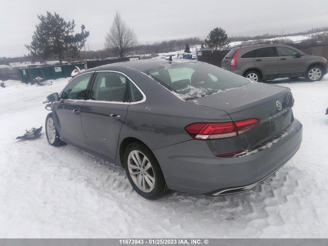 1VWBA7A35MC014078 Volkswagen Passat