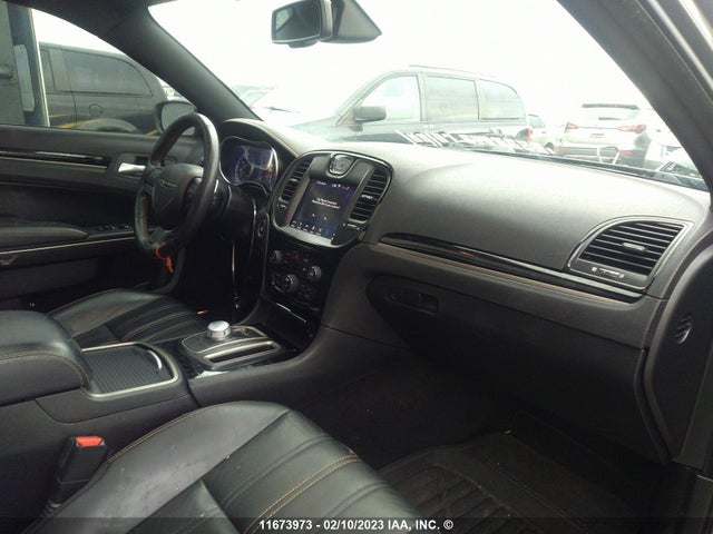 2C3CCABG8KH625219 Chrysler 300 S