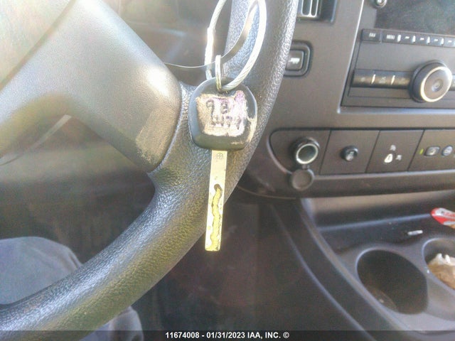 Chevrolet Express G2500 2020 1GCWGBFPXL1172556 Image 11