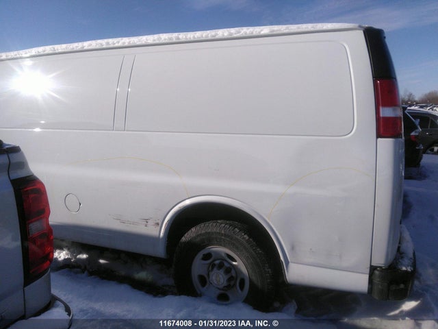 Chevrolet Express G2500 2020 1GCWGBFPXL1172556 Image 6