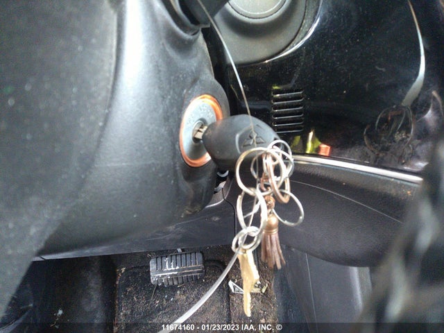 JA4AZ2A32EZ604855 Mitsubishi Outlander Es
