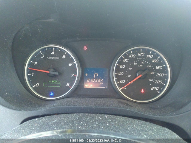 JA4AZ2A32EZ604855 Mitsubishi Outlander Es