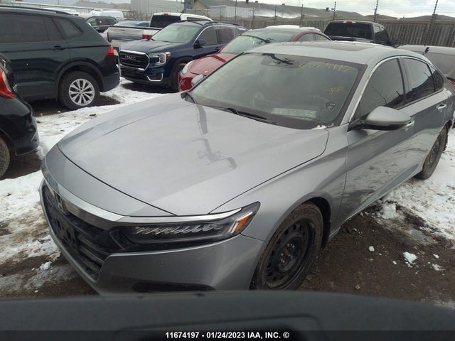 Honda Accord Touring 2018 1HGCV2F93JA800028 Image 2