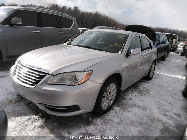 1C3BC4FB3BN512460 Chrysler 200 LX