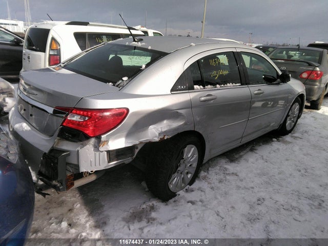 1C3BC4FB3BN512460 Chrysler 200 LX