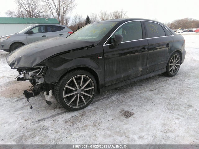WAUJ8GFF7H1072270 Audi A3 Premium Plus