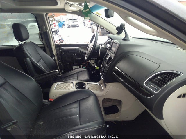 2C4RC1CG5GR285453 Chrysler Town & Country Touring L