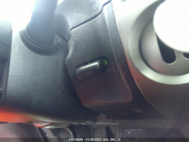Toyota PRIUS 2006 JTDKB22U663135778 Image 3