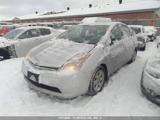 Toyota PRIUS 2006 JTDKB22U663135778 Image 2