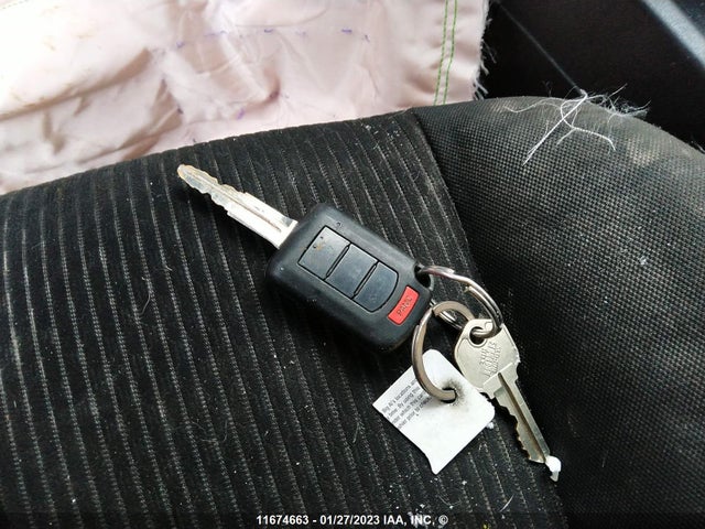 JA32U2FU9GU601265 Mitsubishi LANCER ES