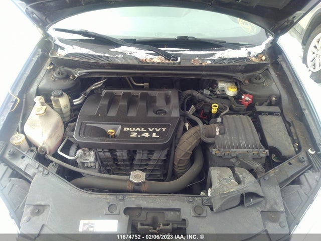 1C3CCBAB8EN149724 Chrysler 200