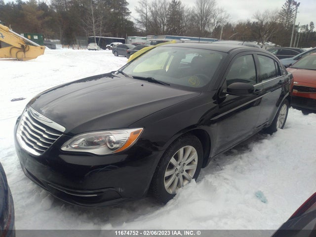 1C3CCBAB8EN149724 Chrysler 200