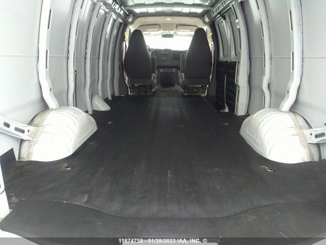 Chevrolet Express G2500 2021 1GCWGBFP2M1179261 Image 10