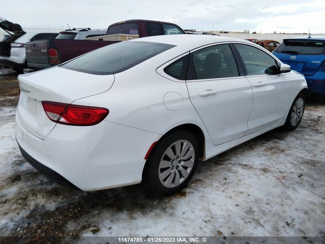 Chrysler 200 LX 2015 1C3CCCFB7FN564680 Image 6