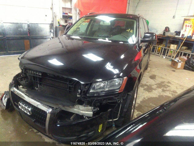 WA1CKCFP0AA044213 Audi Q5 PREMIUM