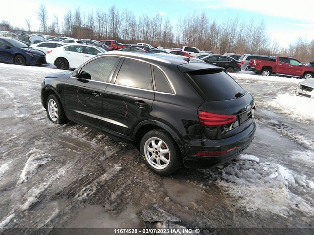 WA1EFEFSXFR012066 Audi Q3 Premium Plus