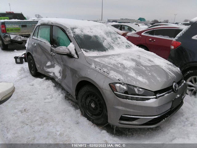 Volkswagen GOLF S/SE 2019 3VWG57AU6KM031969 zdjęcie główne