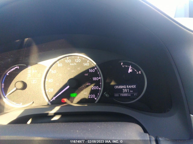 JTHKD5BH1C2076945 Lexus CT 200