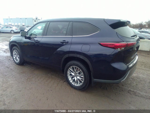 Toyota Highlander Platinum 2022 5TDFZRBH9NS202301 Image 4
