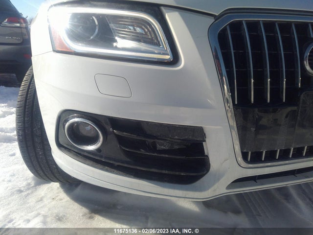 WA1LFCFPXEA031592 Audi Q5 Premium Plus